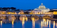 Best of Rome Evening Walking Tour with Wine & Appetizers - small group tour